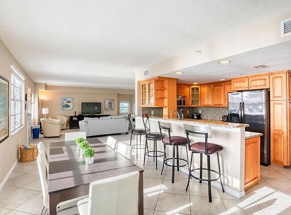 2nd image of 445 S Hamden Dr Unit 306