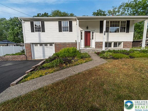 2nd image of 2132 Clearview Ave