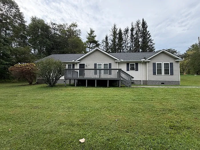 3 bed, 3.0 bath, 1773 sqft, $1,500 — Photo 1
