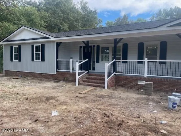 243 Sandhole Road, Clinton, NC 28328