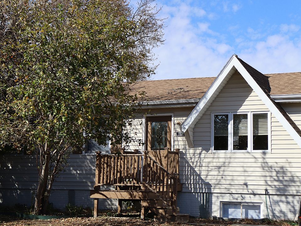 2nd image of 1731 Brookside Dr