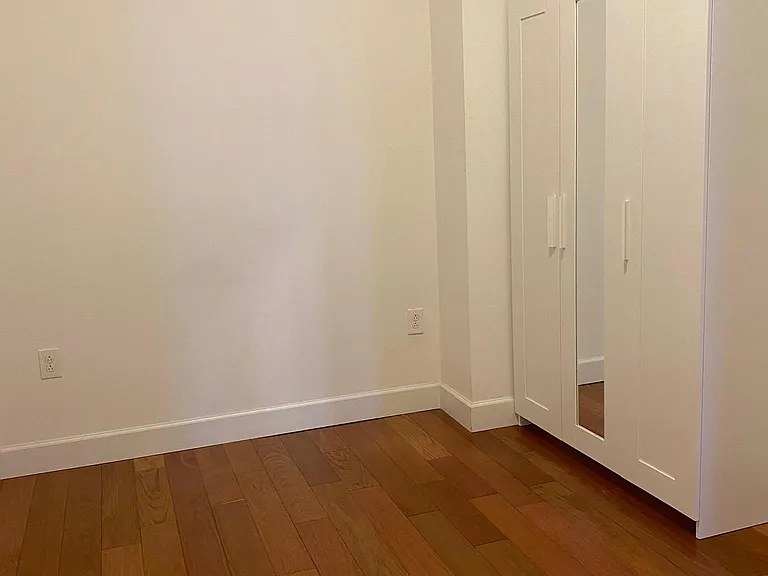 1028 Wood St #3F — Photo 16