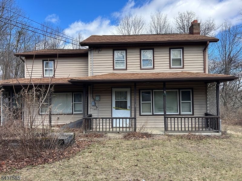 1st image of 30 Corter Ln