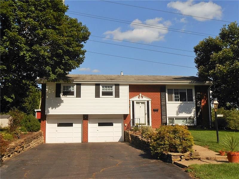 1st image of 1349 Hillsdale Dr