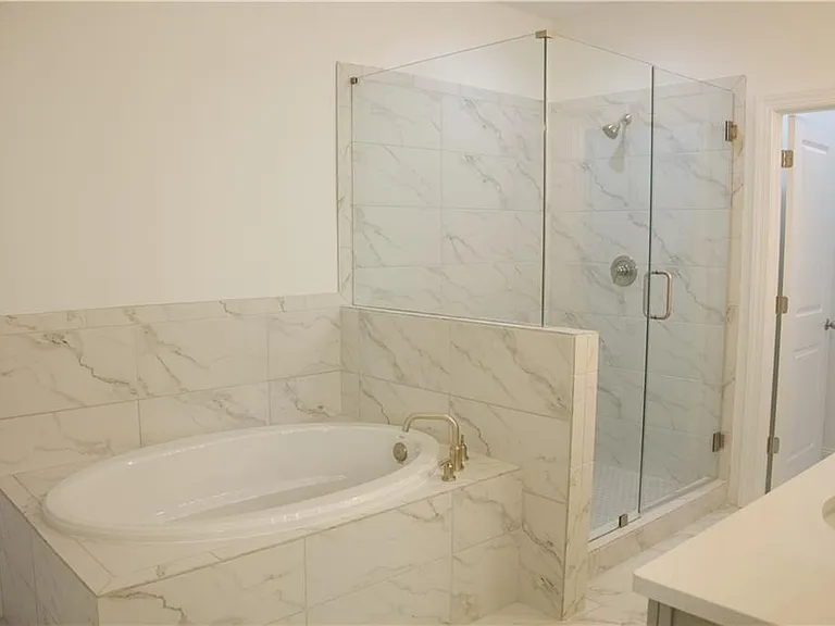 4381 Encore Blvd — Photo 9
