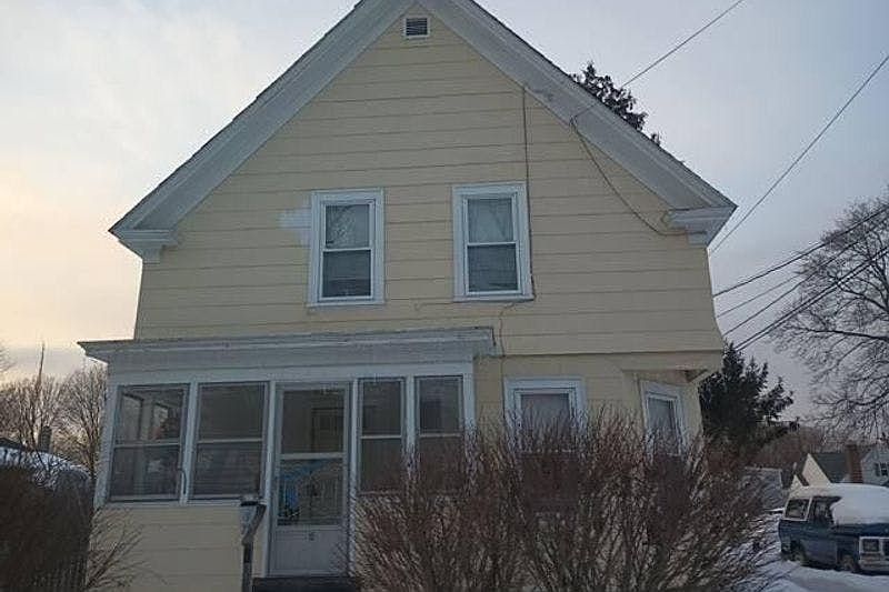 1st image of 11 Farrington St