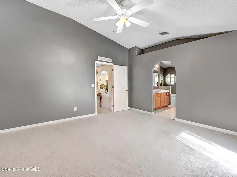 1652 La Maderia Dr SW — Photo 21
