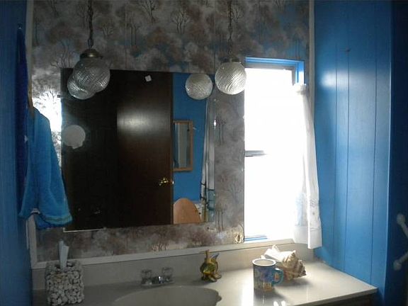 5th image of 322 Waikiki Cir