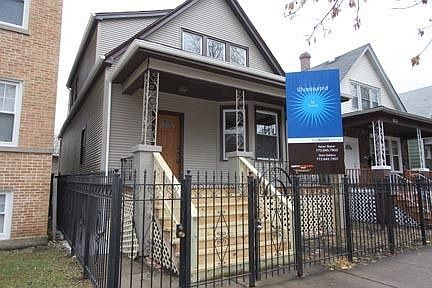 1st image of 4453 N Saint Louis Ave