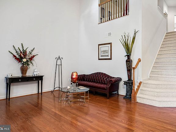 5th image of 30943 Rock Dove Ct Unit 303B