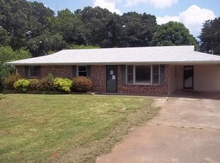 624 Old Wagy Rd, Forest City, NC 28043