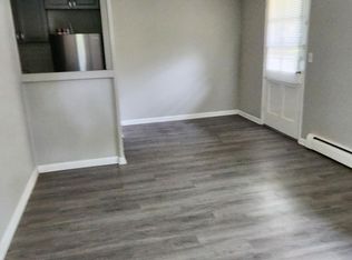 755 Buchanan Ave #8, Kalamazoo, MI 49008