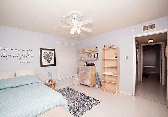 5th image of 8038 Broadway St