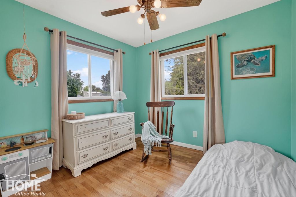 Apartment in Owosso, Shiawassee - More