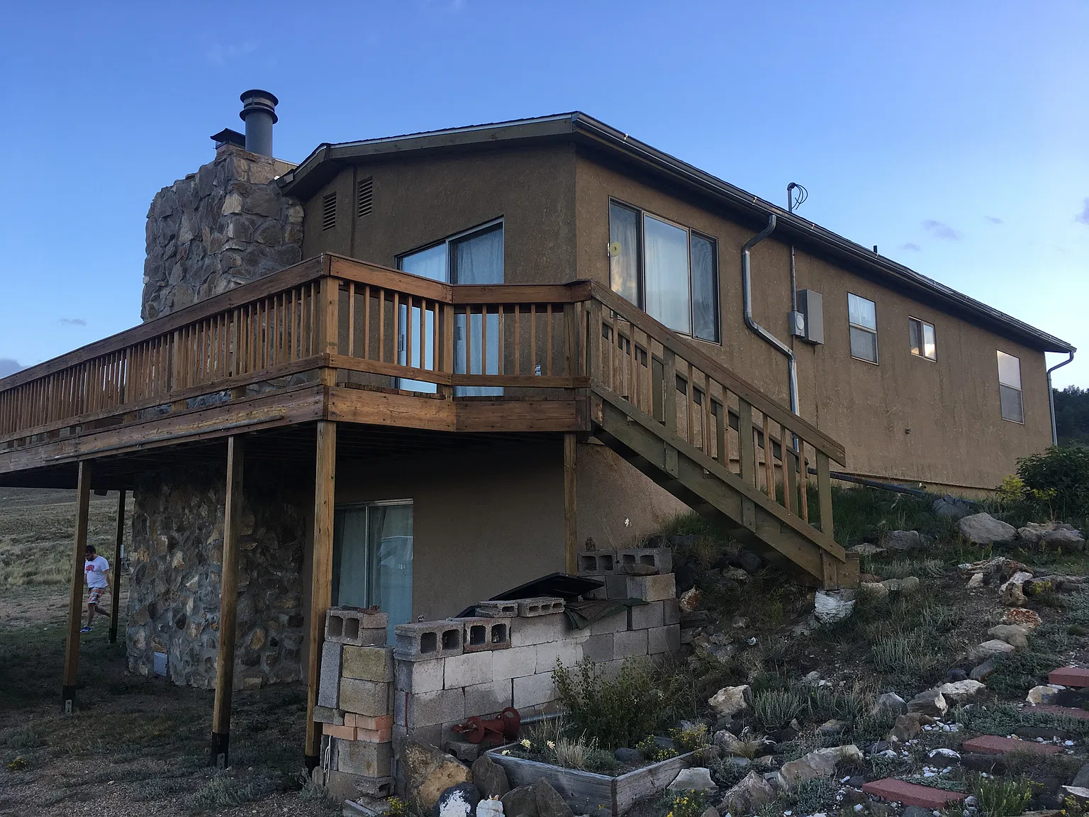 2 bed, 2000 sqft, $1,700 — Photo 4
