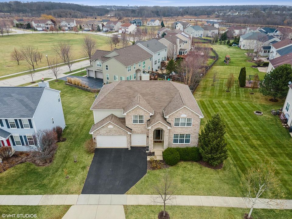 1st image of 2959 Shamrock Dr