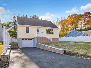 63 Norland Ave, Bridgeport, CT 06606