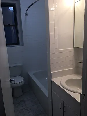 Rented by Solil Management | media 4