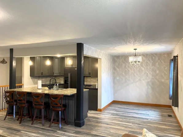 1024 5th St SW, Willmar, MN 56201