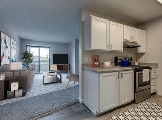 1300 Eagle Ridge Dr S APT S3129, Renton, WA 98055