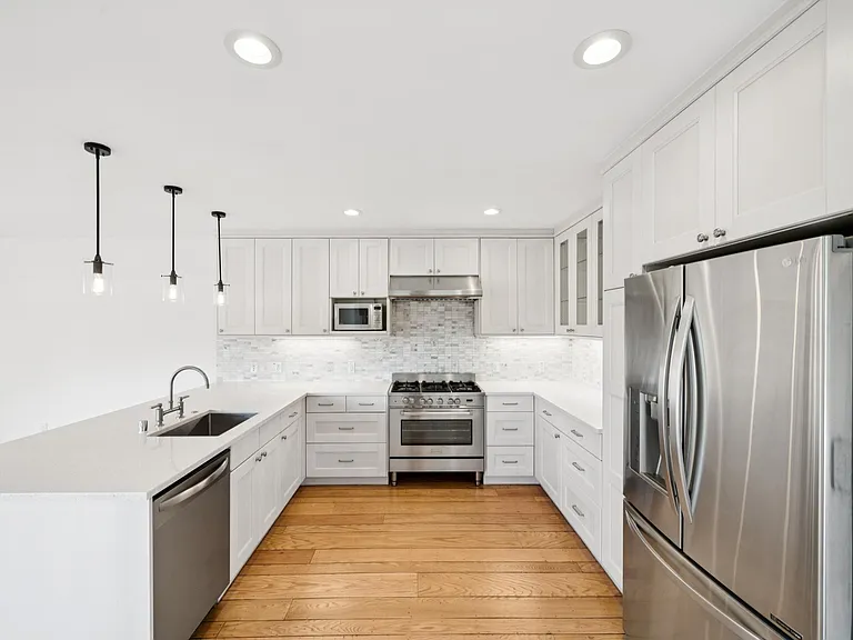4923 Harbord Dr — Photo 19