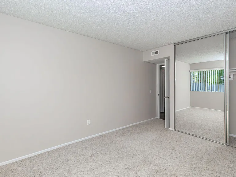 Arbor Court Apartment Homes — Photo 27