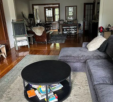 3rd image of 198 Burns St #2