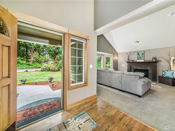 2nd image of 4709 Crisman Ct SE