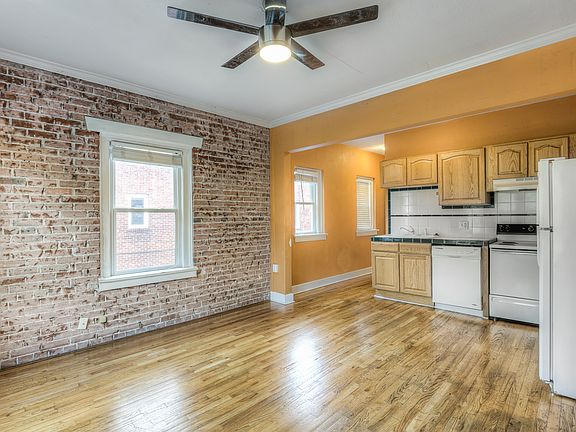 2nd image of 1351 N Washington St APT 21
