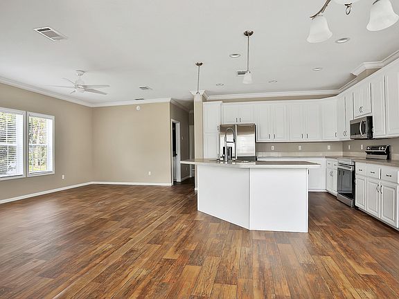 4th image of 5409 Wilson Dr