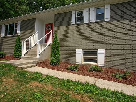 2nd image of 5419 Timbercrest Trl