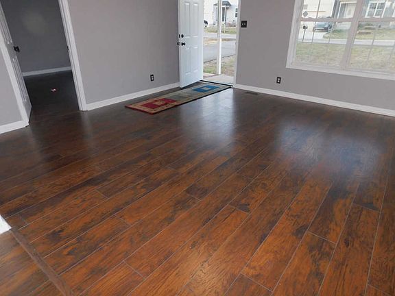 3rd image of 622 Woodhaven Dr