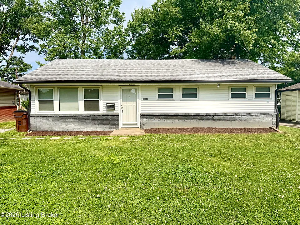 1529 Stonewall Way