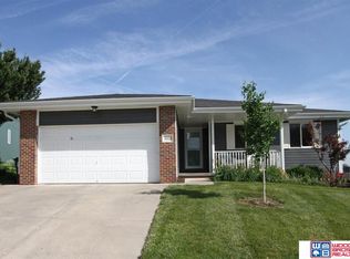 3028 W Peach St, Lincoln, NE 68522