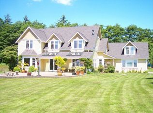 3036 Aldergrove Rd, Ferndale, WA 98248