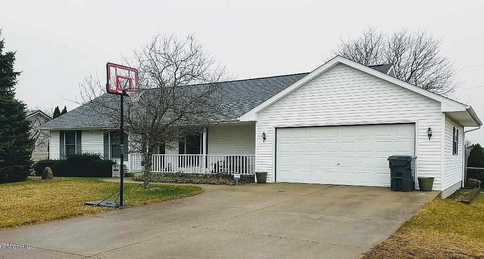 1st image of 31457 64th Ave