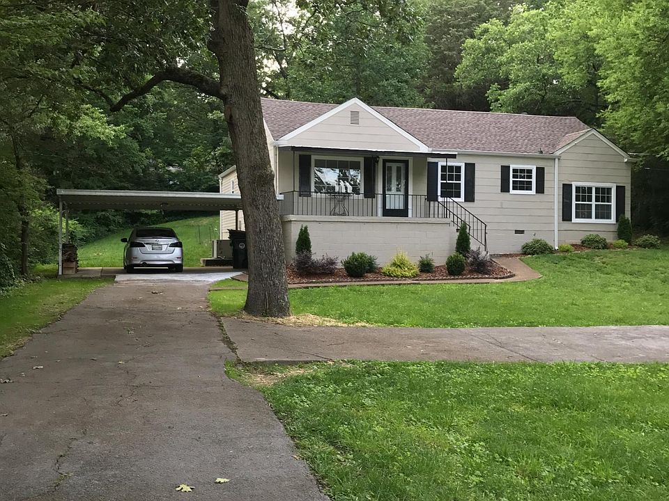 1st image of 3915 Azalean Dr