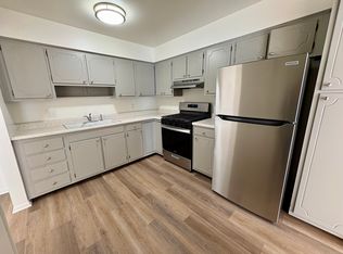 630 56th St SE #9, Grand Rapids, MI 49548
