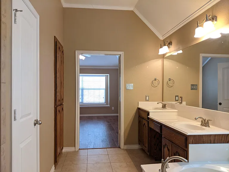 8620 Boulder River Trl — Photo 13