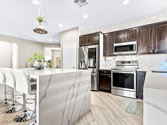 5th image of 7170 Sunny Countryside Ave