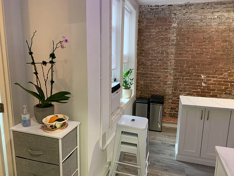 23 Temple St #4 — Photo 15
