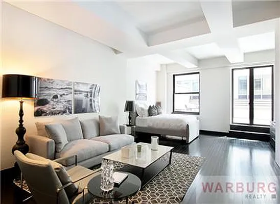 Sold by Warburg | media 11