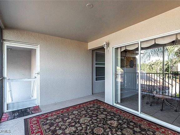 4th image of 10210 Washingtonia Palm Way APT 1723