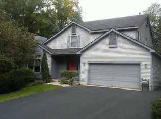 755 Huron Hills Dr, Traverse City, MI 49686