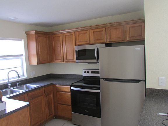 4th image of 102 Lullwater St #D