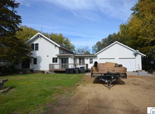 18015 586th Ave, Mankato, MN 56001