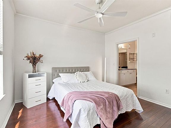 5th image of 4221 W SPRUCE STREET #2425