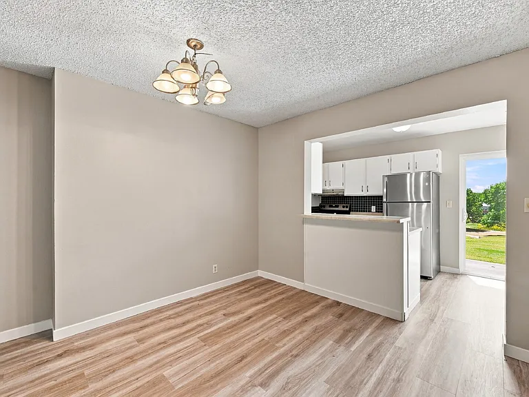 4346 W Pondview Dr — Photo 6