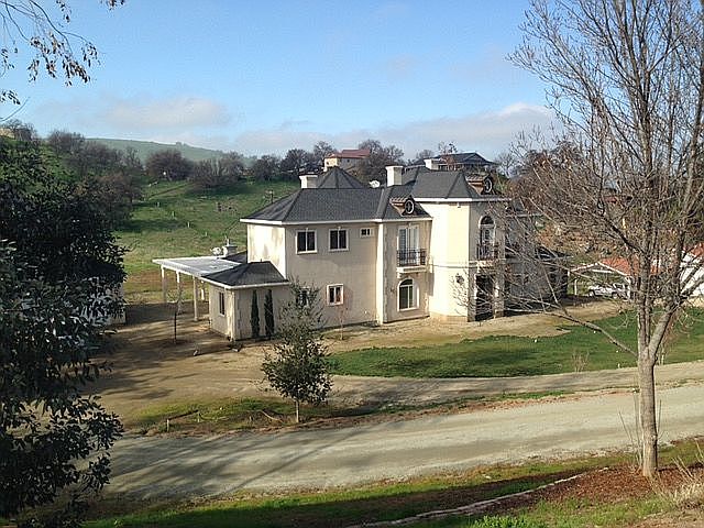 2nd image of 16473 Cattle Dr