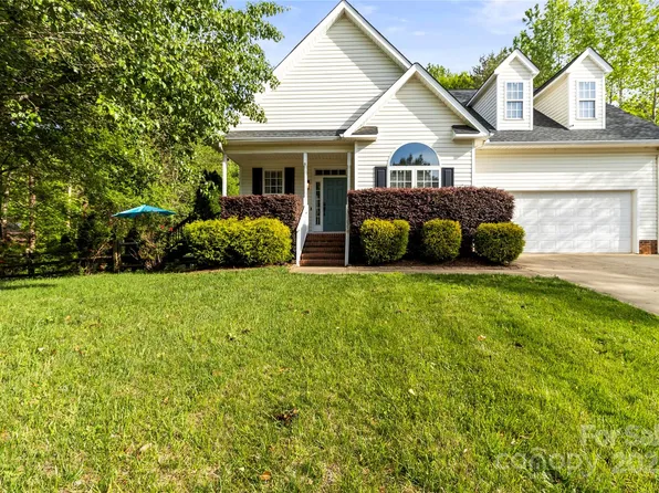 3509 Seminole Dr, Maiden, NC 28650